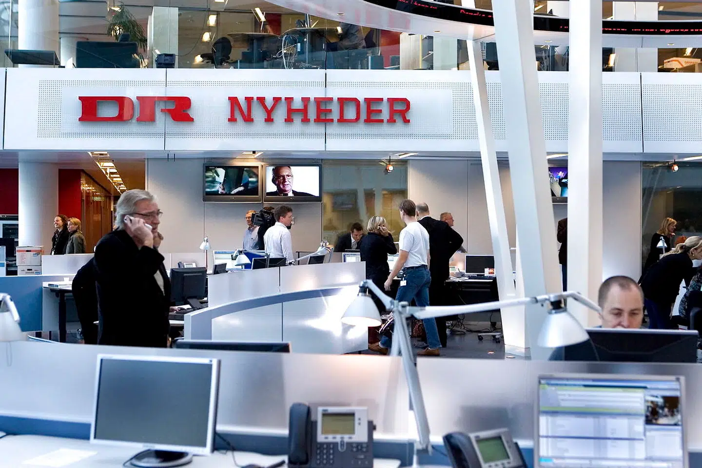 Ifølge Danmarks Statistik er der flere mennesker (før corona), som i løbet af et år går i teateret, end som har set en fodboldkamp på stadion. Så hvorfor skal det ikke være en del af nyhederne, spørger initiativtagerne til en underskriftsindsamling. (Arkivfoto)