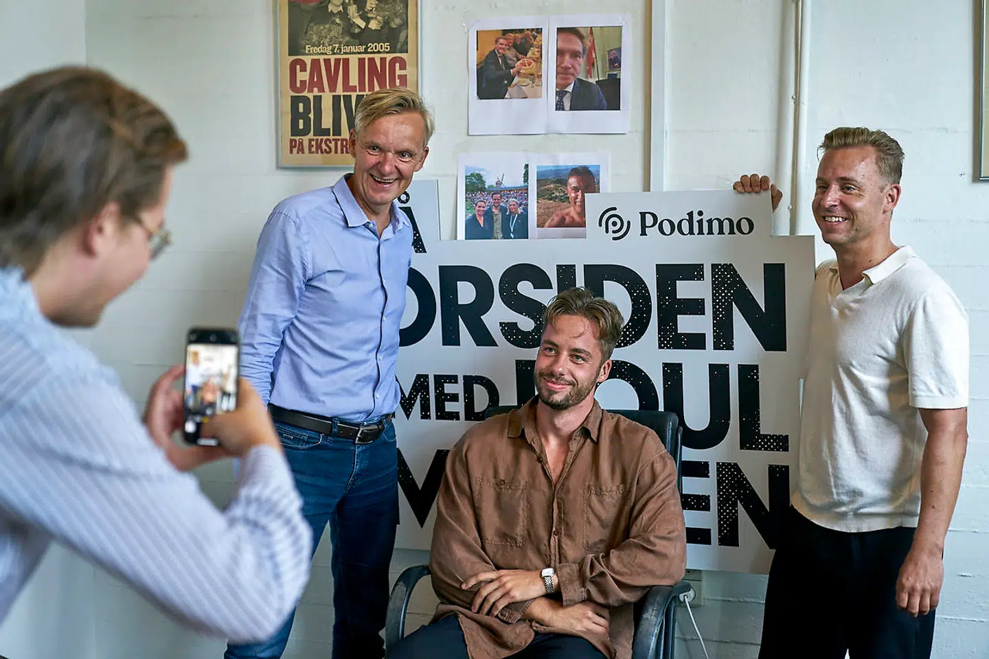 Poul Madsen med onsdagens podcast-gæster – rådgiver Andreas Gylling Æbleø og direktør for Soundboks Jesper Theil Thomsen.