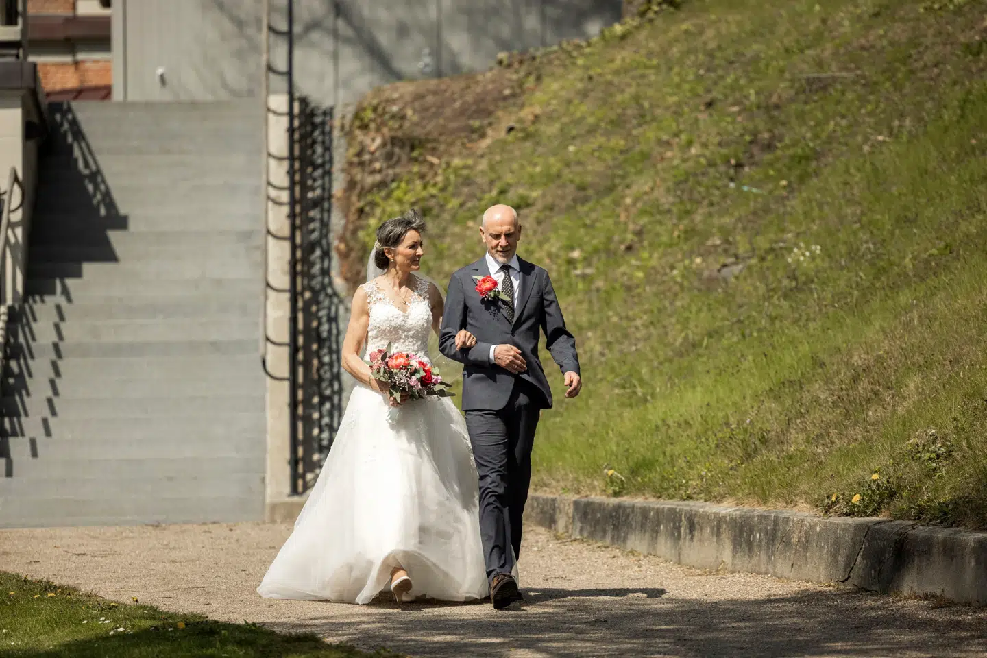 Carsten og Jonna er programmets ældste par nogensinde, og måske et bud på et par, der kan bryde »aldersforbandelsen«, der hersker i programmet?