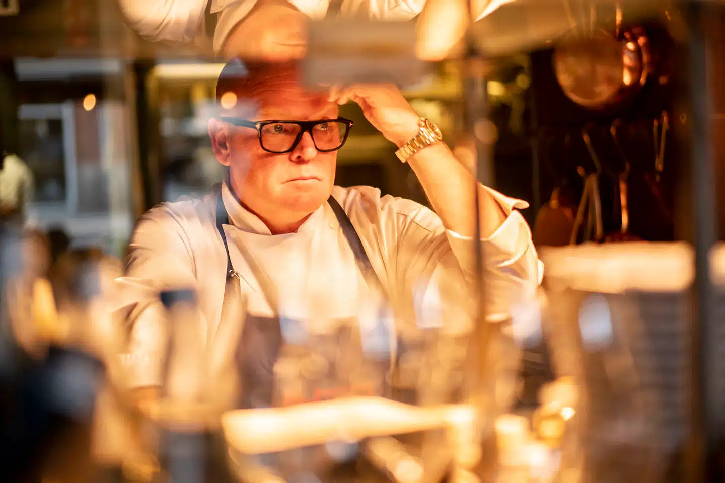 Da Per Thøstesen for halvandet år siden fik konstateret sukkersyge, vejede han 115 kilo. Siden har den anerkendte kok lagt sit liv totalt om og tabt over 30 kilo.