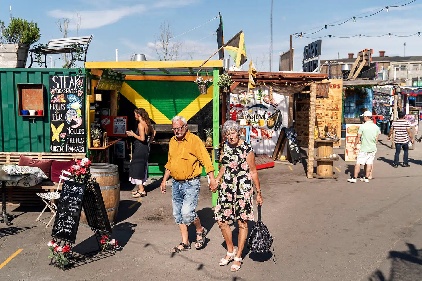 Reffen byder på alt fra street food, kunst og yoga til markeder og koncerter og er blevet et tilløbsstykke for både turister og byboere.