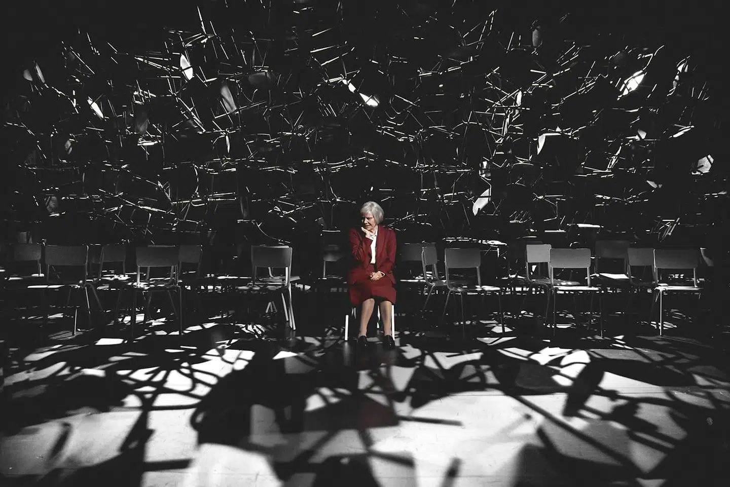 Kirsten Olesen er alene på scenen i monologen »Et tysk liv« på Det Kongelige Teater.