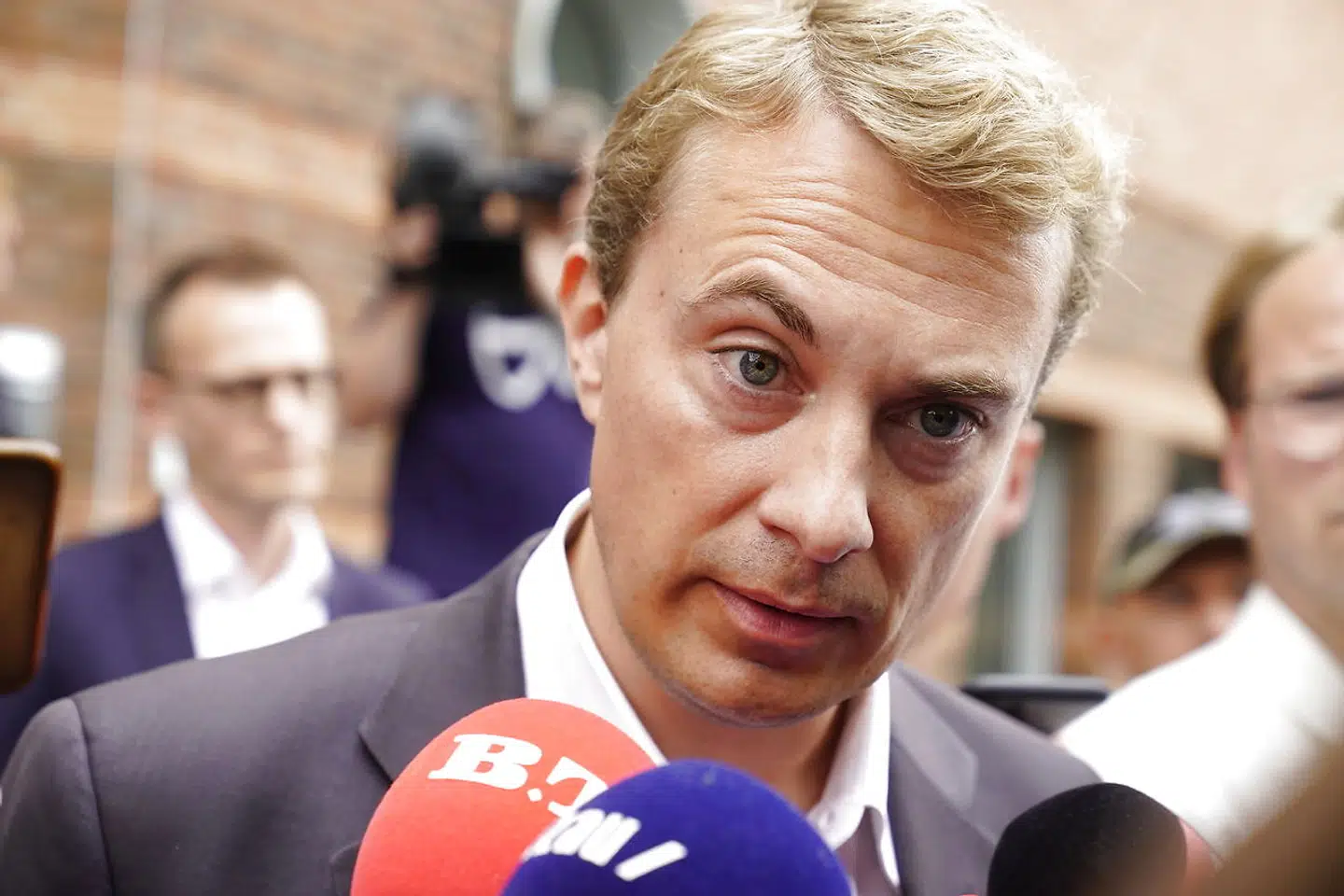 Morten Messerschmidt foran Retten i Lyngby.