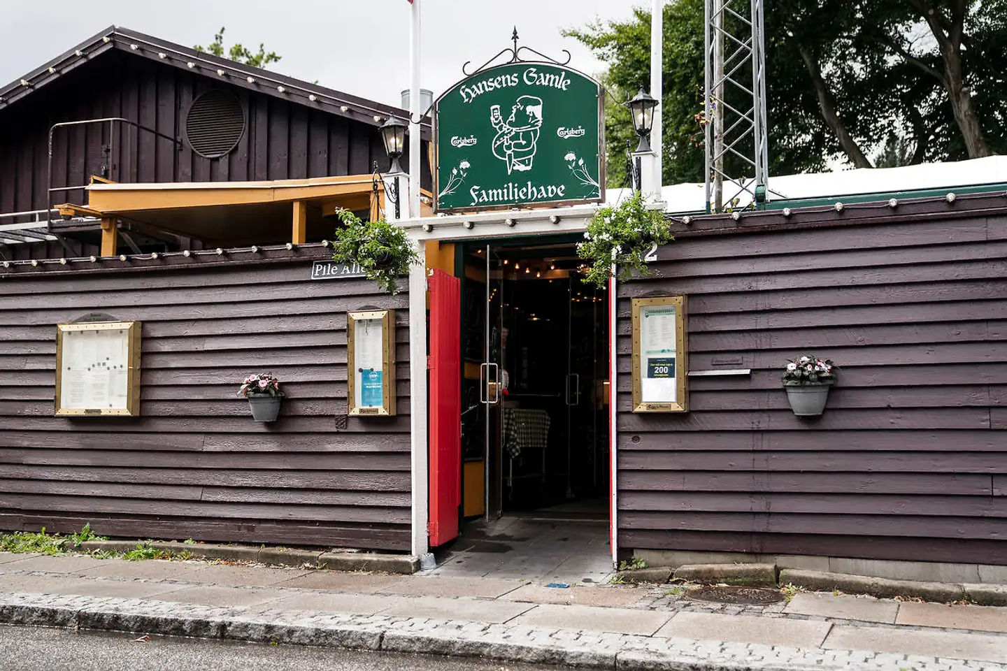 Frokostanmeldelse: Hansens Gamle Familiehave