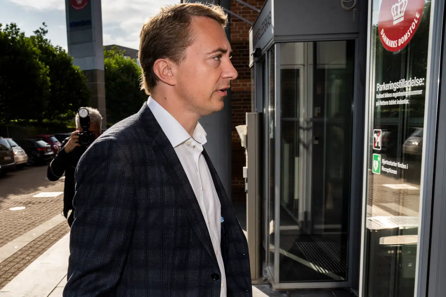 Endnu et vidne – et tidligere medlem af EU-partiet Meld, som Dansk Folkepartis næstformand, Morten Messerschmidt, var formand for i 2015, kan ikke genkende den underskrift, der er skrevet på hans indmeldelsesblanket