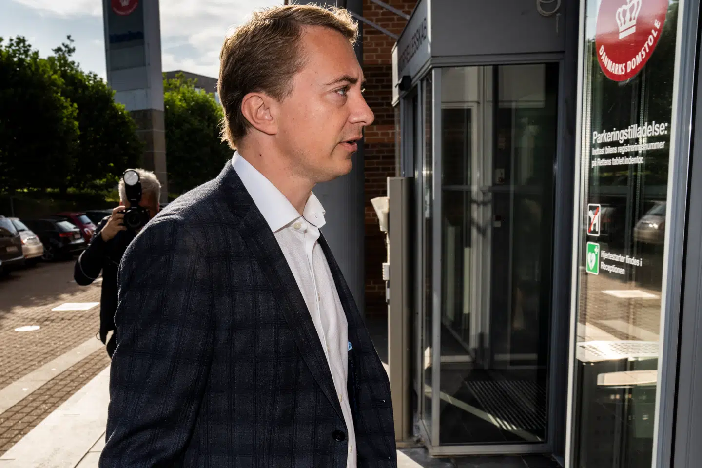 Endnu et vidne – et tidligere medlem af EU-partiet Meld, som Dansk Folkepartis næstformand, Morten Messerschmidt, var formand for i 2015, kan ikke genkende den underskrift, der er skrevet på hans indmeldelsesblanket