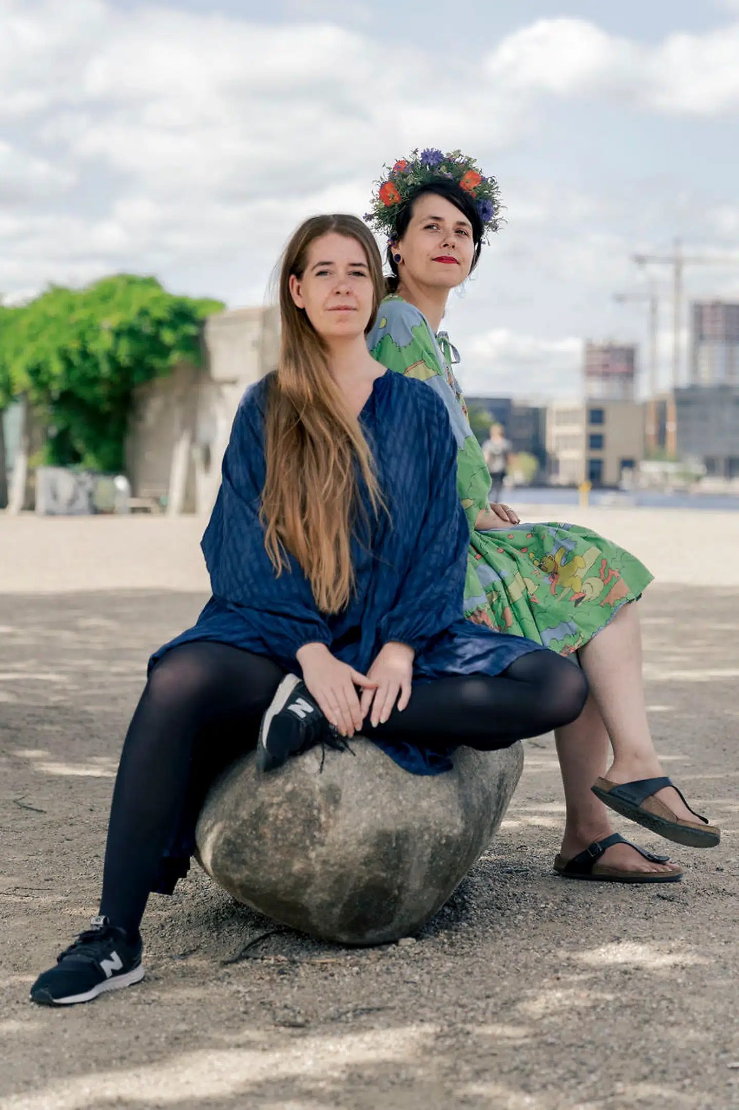 Ejerne af butikken Genfødt, Maya Holm Petersen (til venstre) og Bella Celine Dupont.