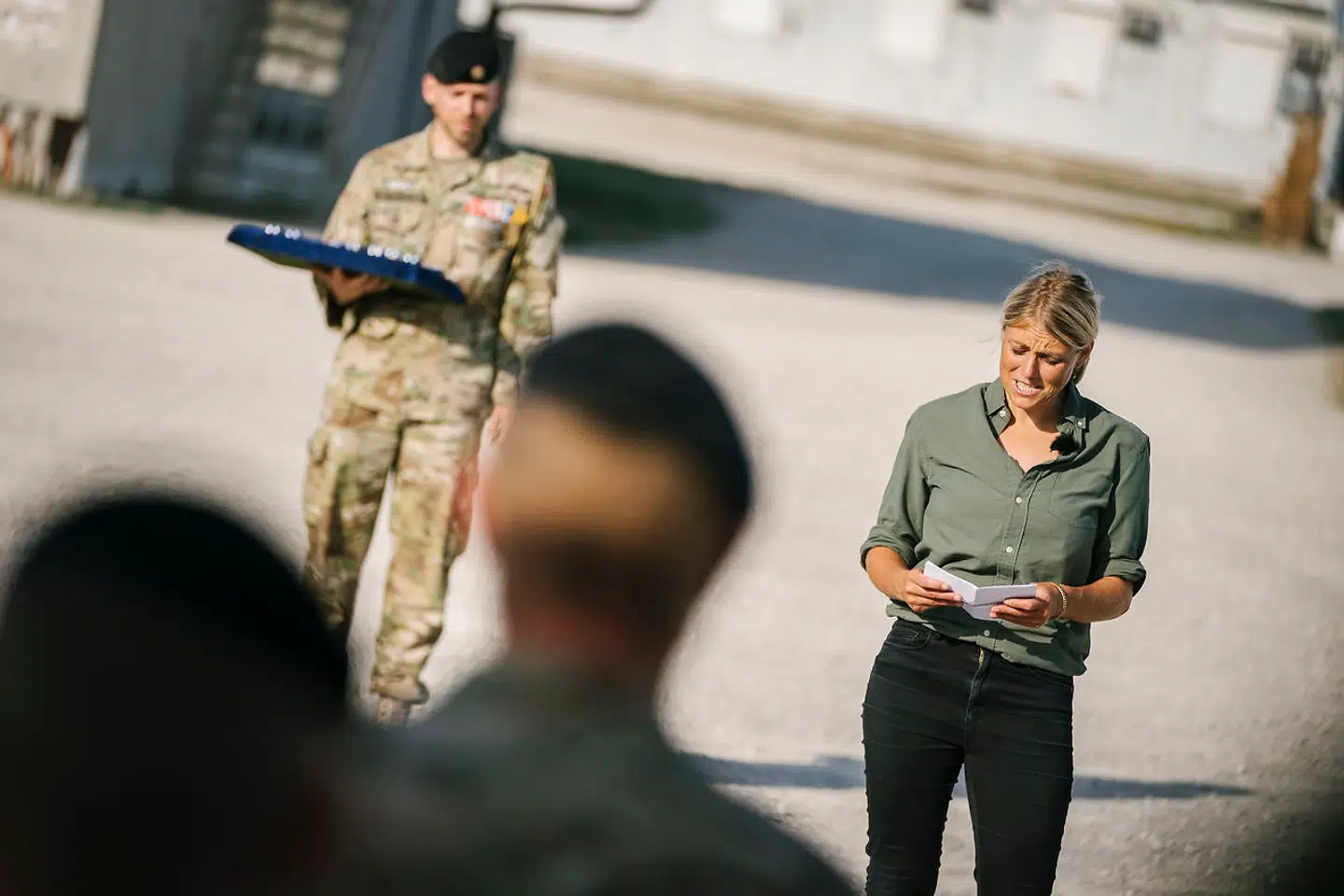 Forsvarsminister Trine Bramsen, her på besøg i Camp Novo Selo i Kosovo, oplyser til Berlingske, at den aktuelle straf for at udeblive fra frivillig værnepligt nu bliver drøftet med Forsvaret og Beredskabsstyrelsen.