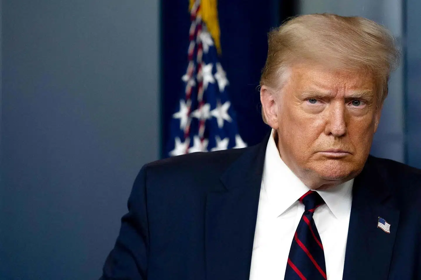 De kvindelige amerikanske fodboldspillere bruger for meget tid på politik og for lidt på at spille fodbold. Derfor blev det kun til bronze under årets OL, lyder det fra USAs tidligere præsident Donald Trump.