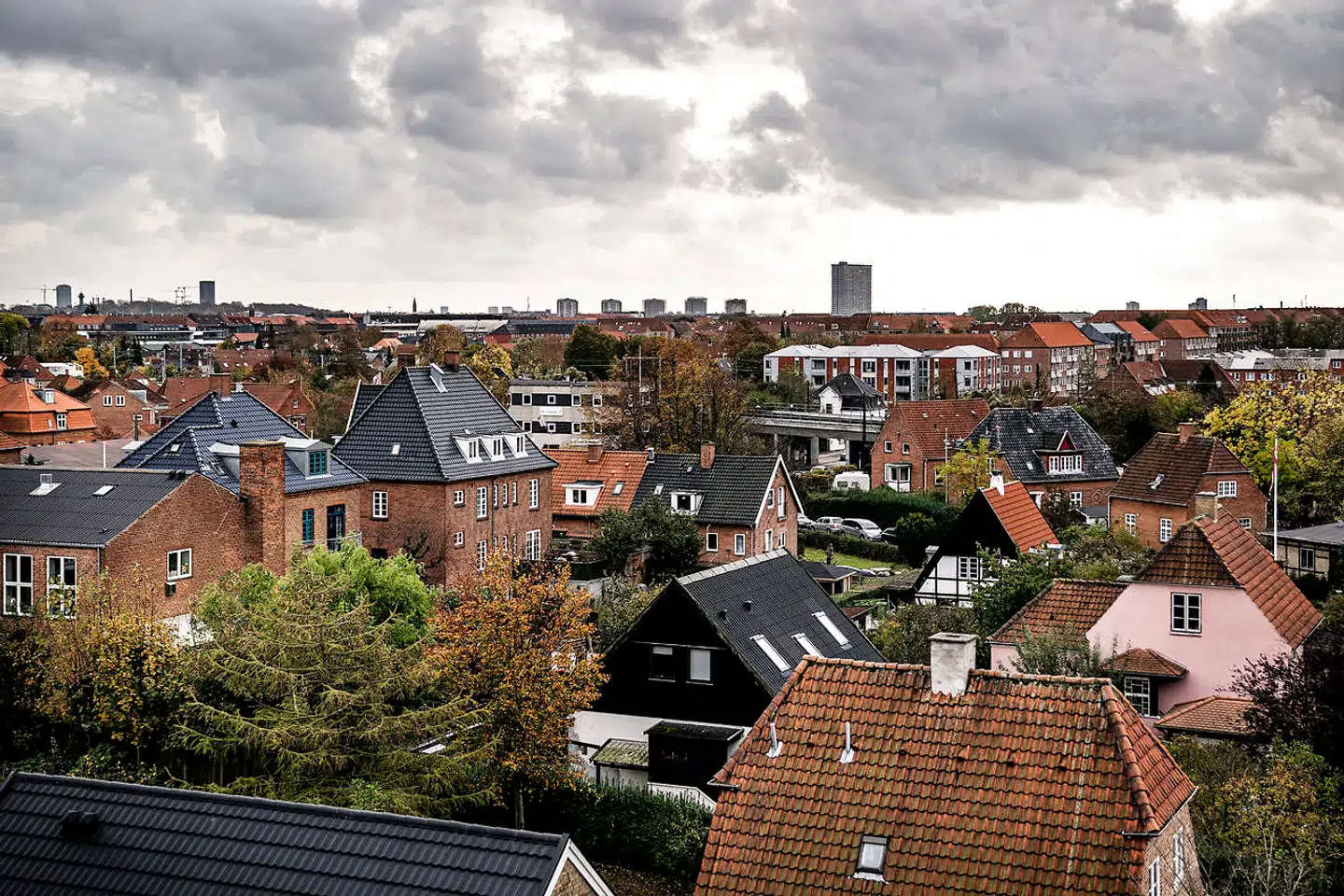 Der er meget store forskelle på mellem landets kommuner, når man sammenligner den friværdi, boligejerne har hentet de seneste mange år.