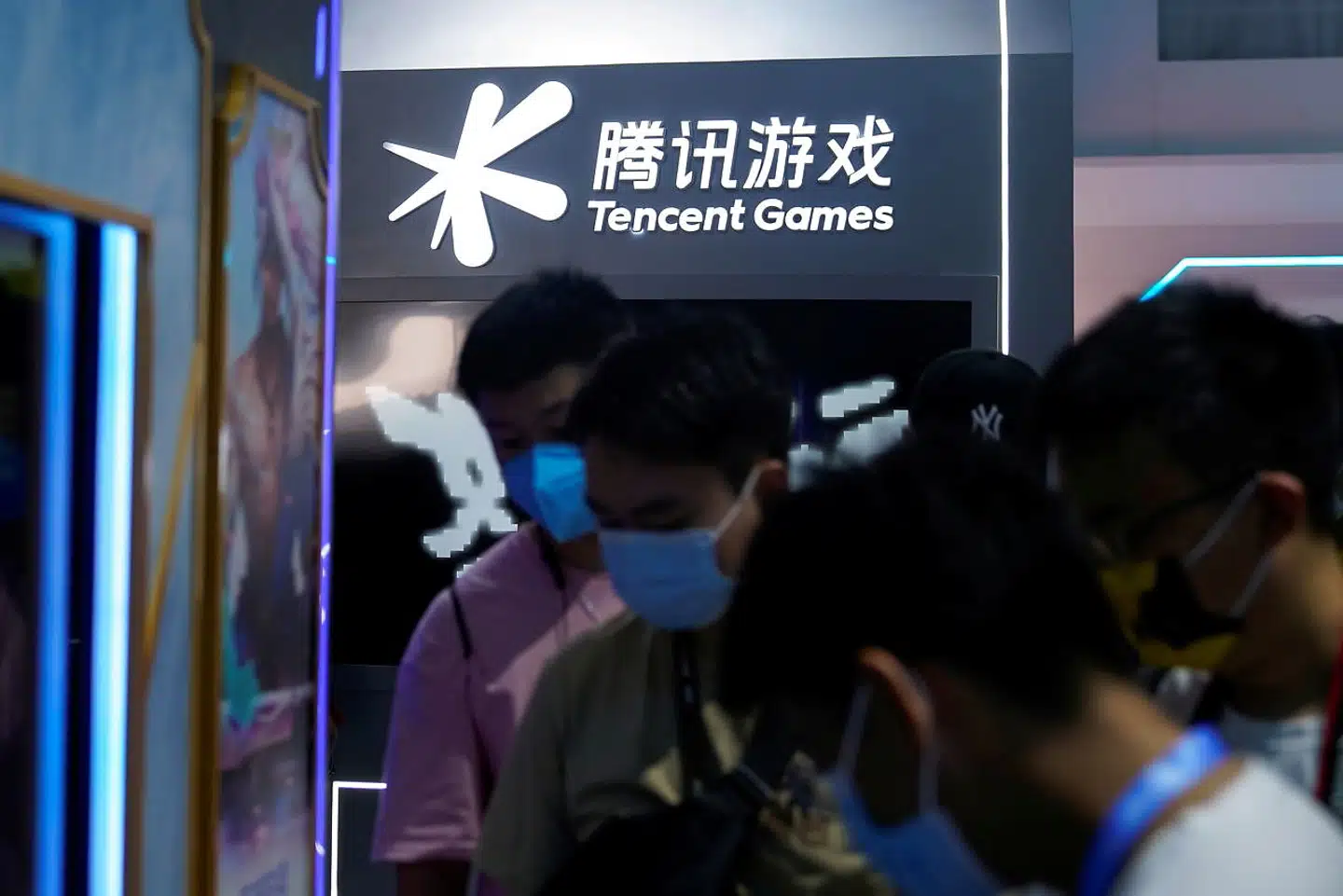 Kinesiske Tencent er verdens største udbyder af onlinespil. Nu har en udmelding i et statsligt medie skabt uro på bagsmækken på aktiemarkedet.