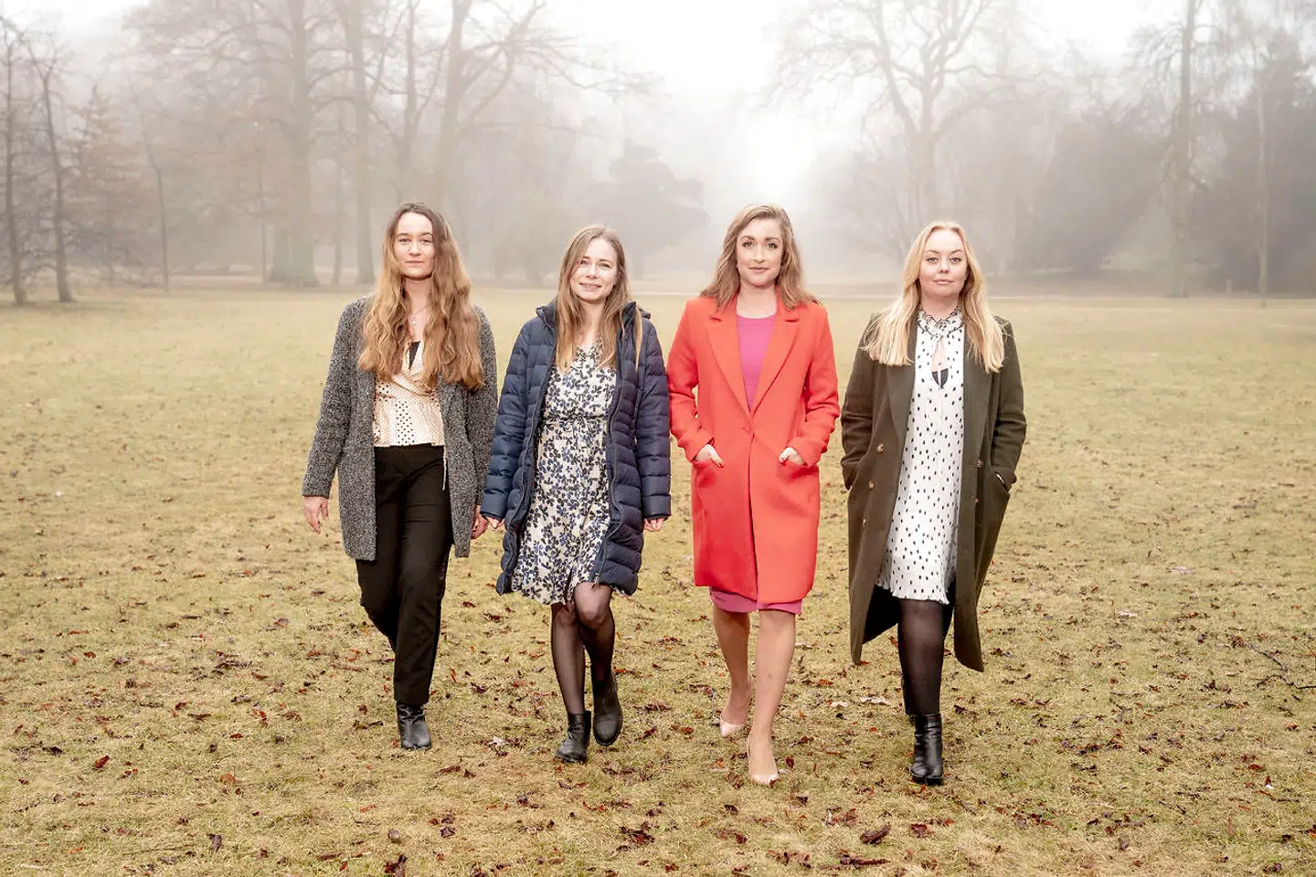 I dag er det ti måneder siden, at 322 kvinder i dansk politik lavede opråbet mod sexisme og overgreb. Men initiativtagerne efterlyser mere selvransagelse i partierne.