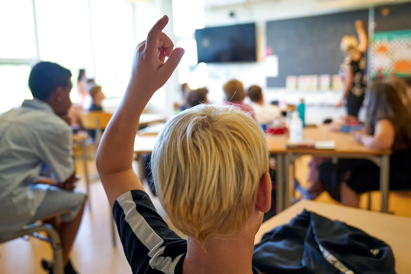 »Det burde derfor være i alles interesse at sætte alt ind på at gøre læreruddannelsen så eftertragtet som muligt,« skriver Frederik Knudsen.