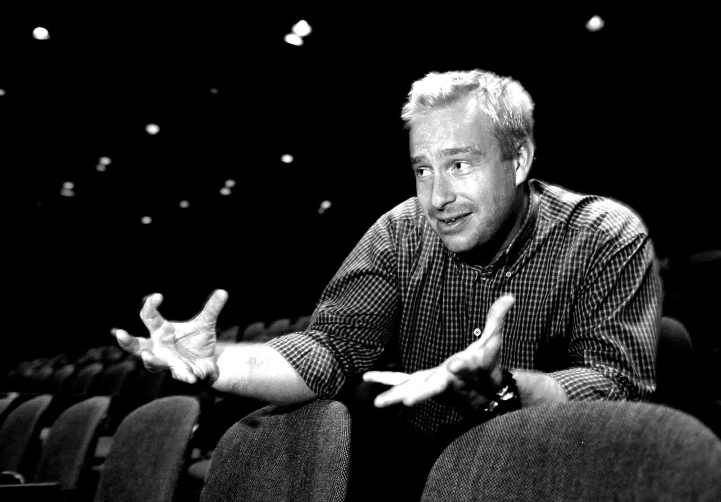 Adam Price har et langt cv, der blandt andet tæller medforfatter til den danske serie »Taxa«, dramachef hos TV 2 og skaber af den politiske serie »Borgen«.