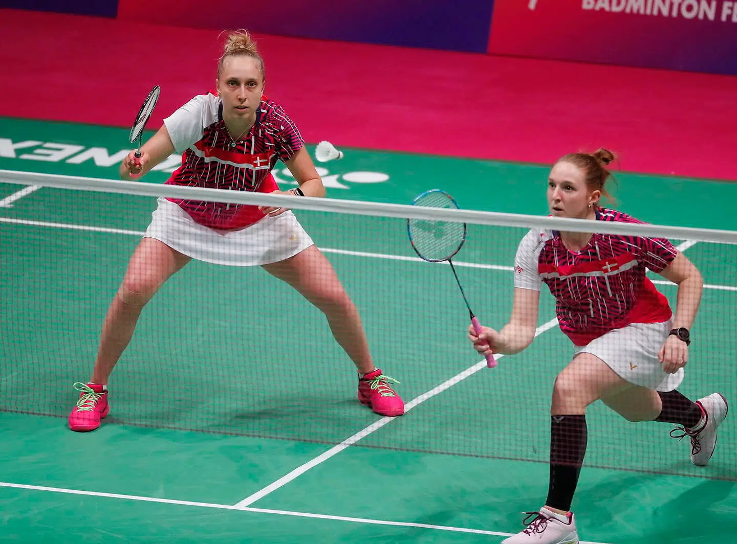 Maiken Fruergaard (til højre) og Sara Thygesen skal møde kinesiske Yue Du og Hui Yin Li.