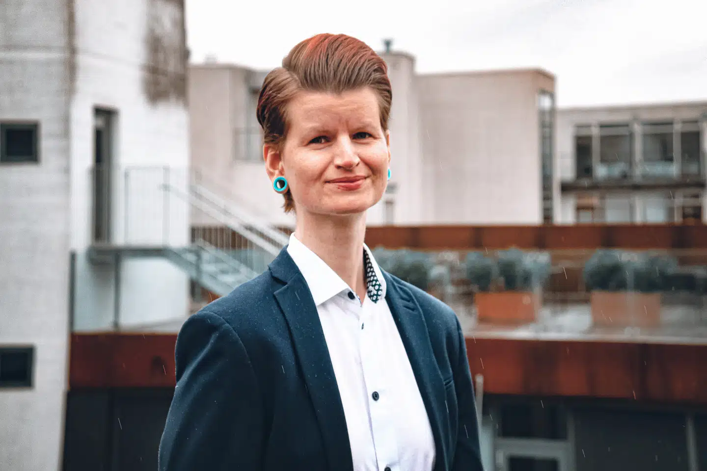 »Jeg ønsker at vende diskursen. Det har hele tiden handlet om, at det var kvinden, der skulle sige fra, kvinden, der skulle reagere. Men det skal aldrig være kvindens problem,« siger Annika Skov.