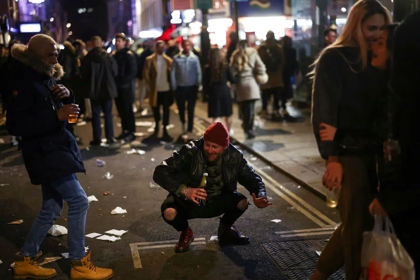 Allerede ved den mindre genåbning i april var indbyggerne i London hurtige til at genindtage byens restauranter og barer. Denne gang har de også glæde af natklubberne, der åbner for første gang i 16 måneder.