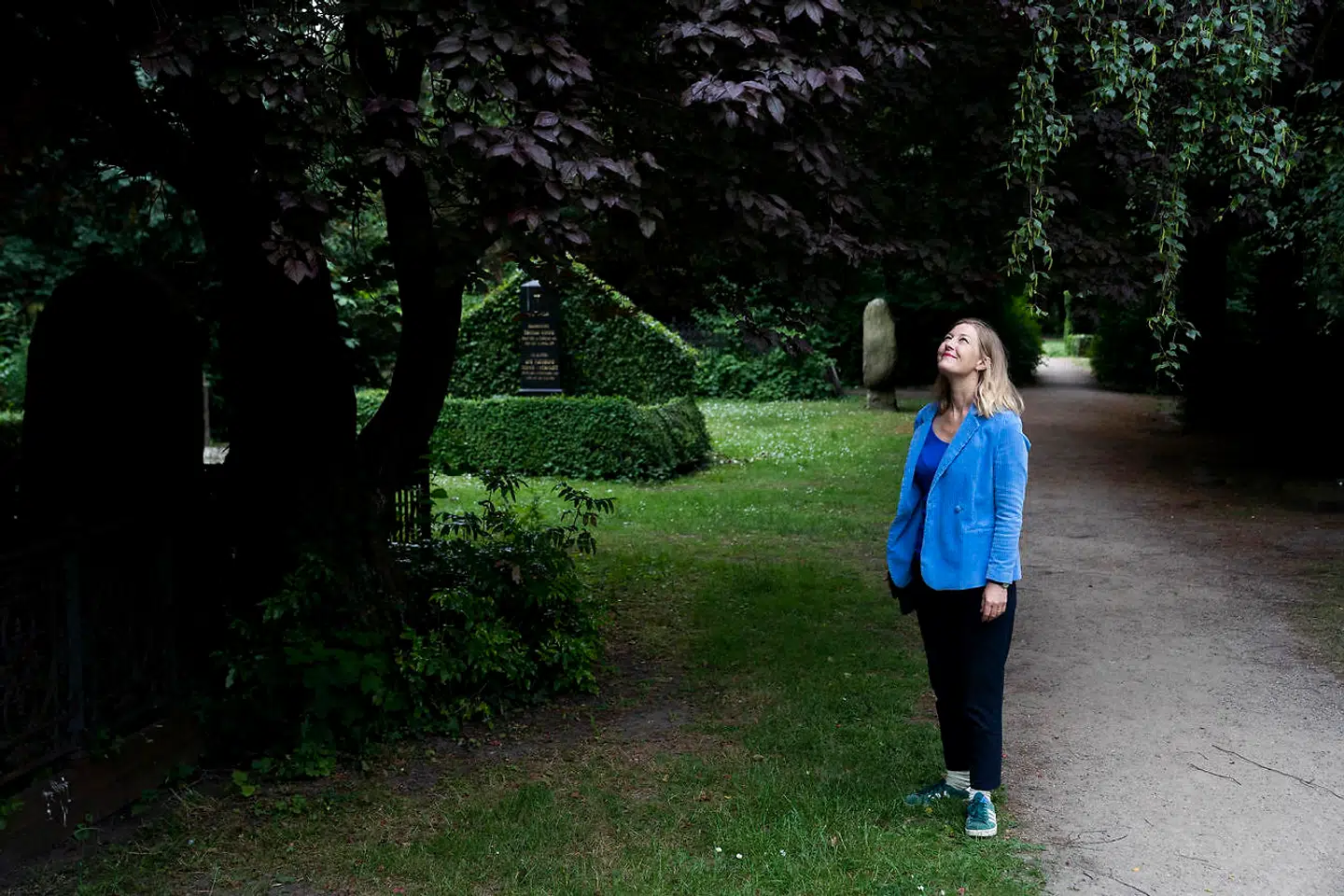 Under blodbøgen er der fred og ro, fortæller Sofie Carsten Nielsen, der ikke har nogen planer om at skulle bo andre steder end på Indre Nørrebro.