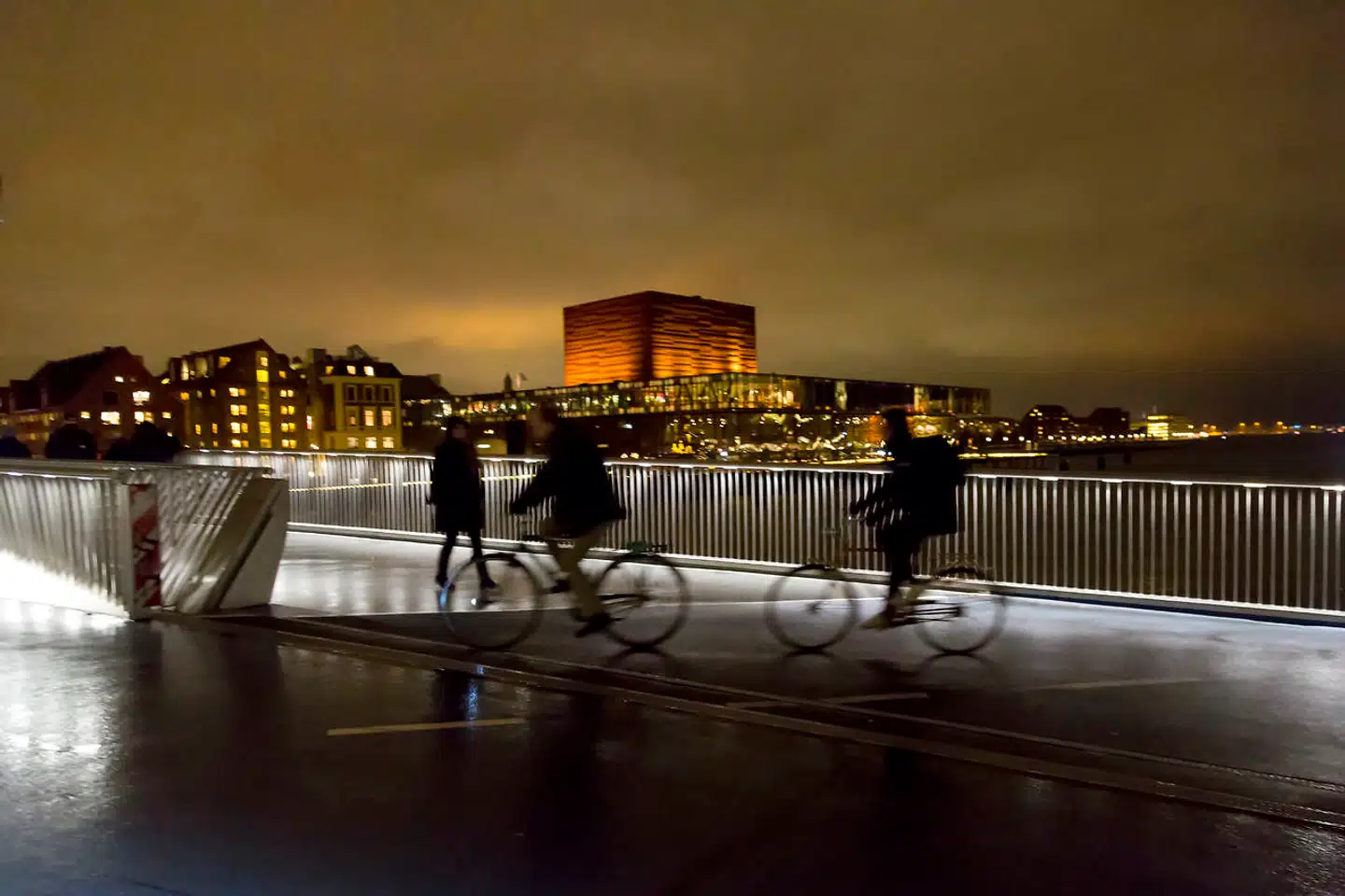 Spritcyklisme er en helt legal folkesport, og ingen ved, hvor stort problemet er.