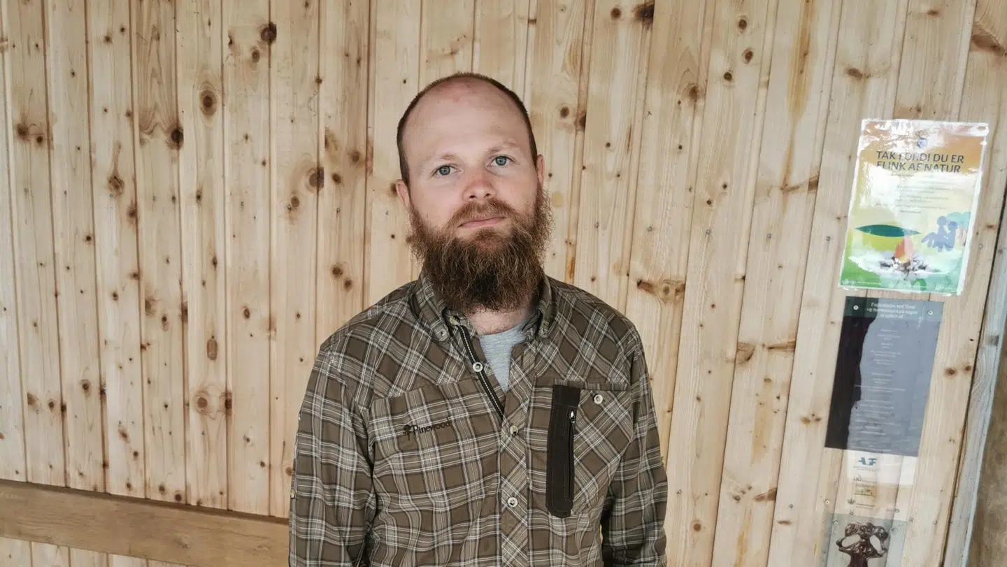 For Anders Søgaard er det ikke så meget et spørgsmål om penge, for han har tjent godt på sin lejlighed i Vanløse, som oven i købet blev solgt til overbud. Men han føler sig snydt af ejendomsmægleren.