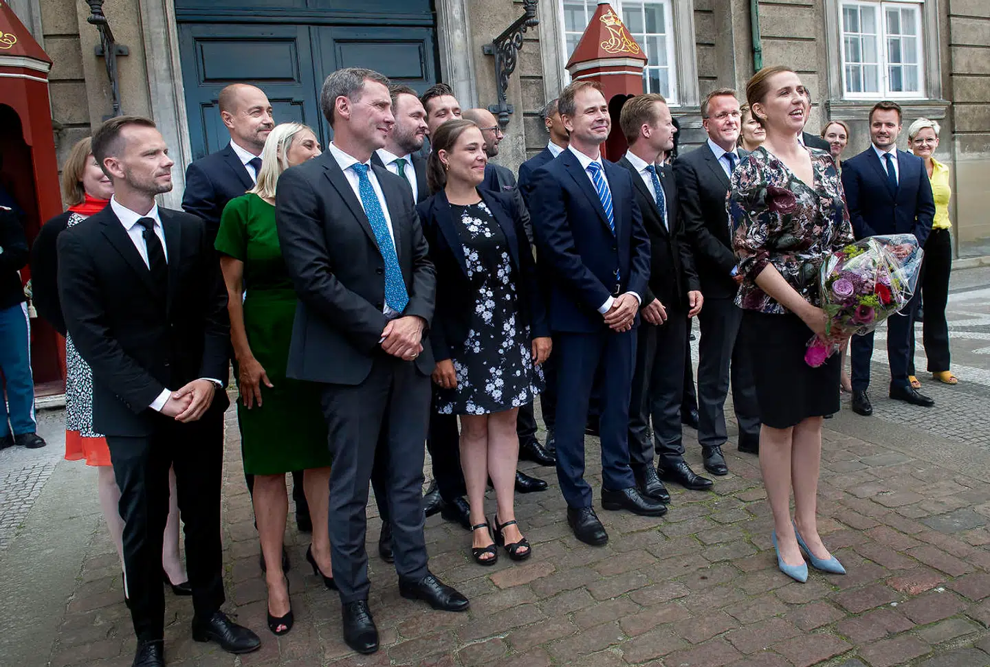 Statsminister Mette Frederiksen præsenterer sine nye ministre for dronningen på Amalienborg torsdag 27. juni 2019. To år efter vurderer vælgerne regeringens ministre.