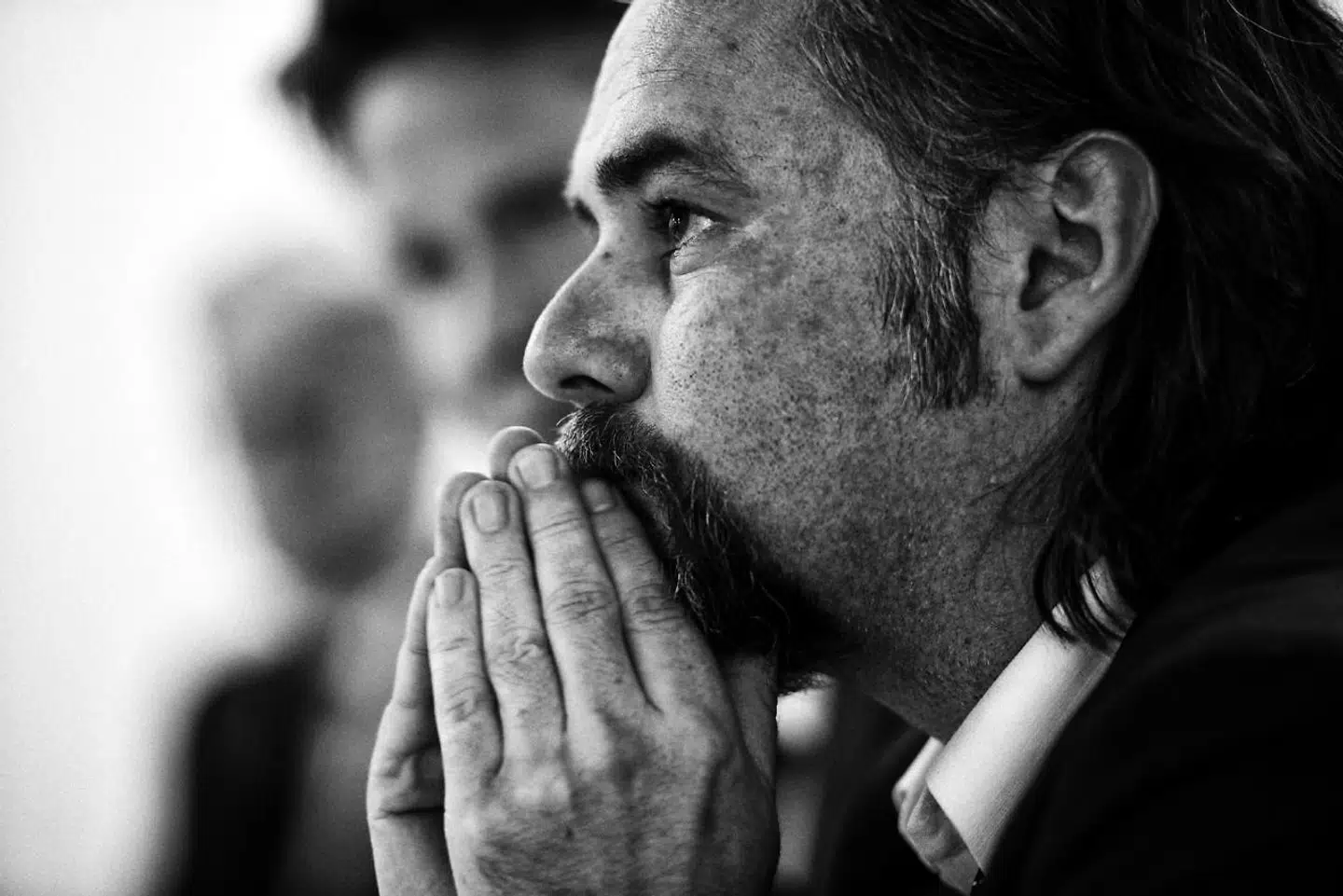 Som økonomisk overvismand er Carl Johan Dalgaard en af landets mest indflydelsesrige økonomer. Nu giver han sit bud på, hvordan fremtiden ser ud for vores økonomi, og på en række svære beslutninger, der venter.