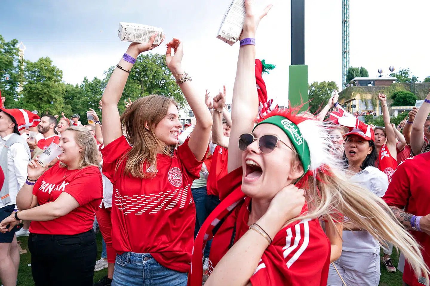 Kampen mellem Danmark og Tjekkiet blev set af mange – og rigtig mange lod deres begejstring over kampens udfald skinne igennem.