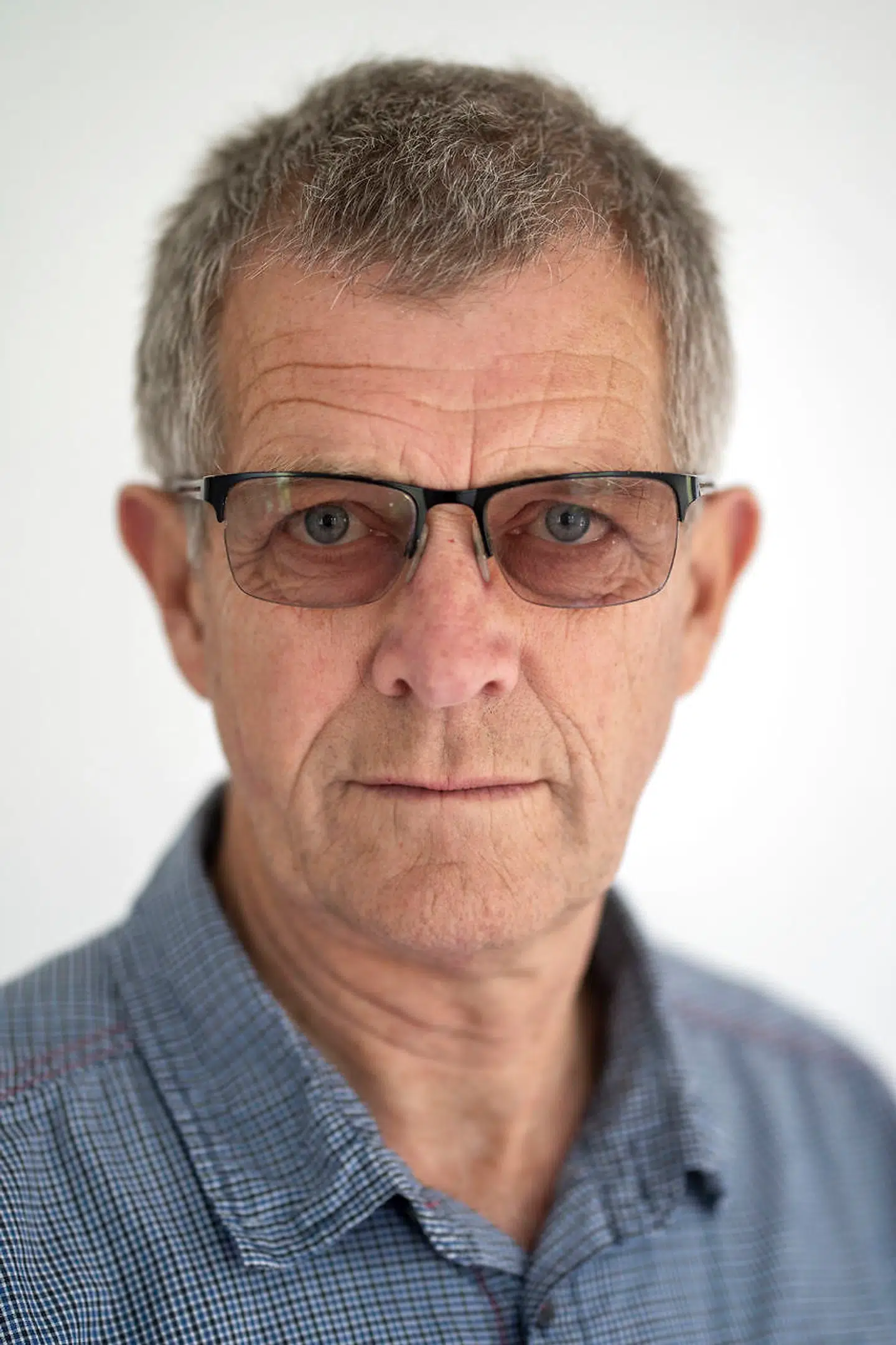 »Men når man er meget grebet af noget, så sidder man jo nede i sin lille brønd og kan kun se en lille bitte del af himlen. Det, der foregår nede i brønden, er det eneste, der er vigtigt. Så glemmer man ofte, at der er en verden rundt om en,« siger Thomas Bjørnbak Mogensen.