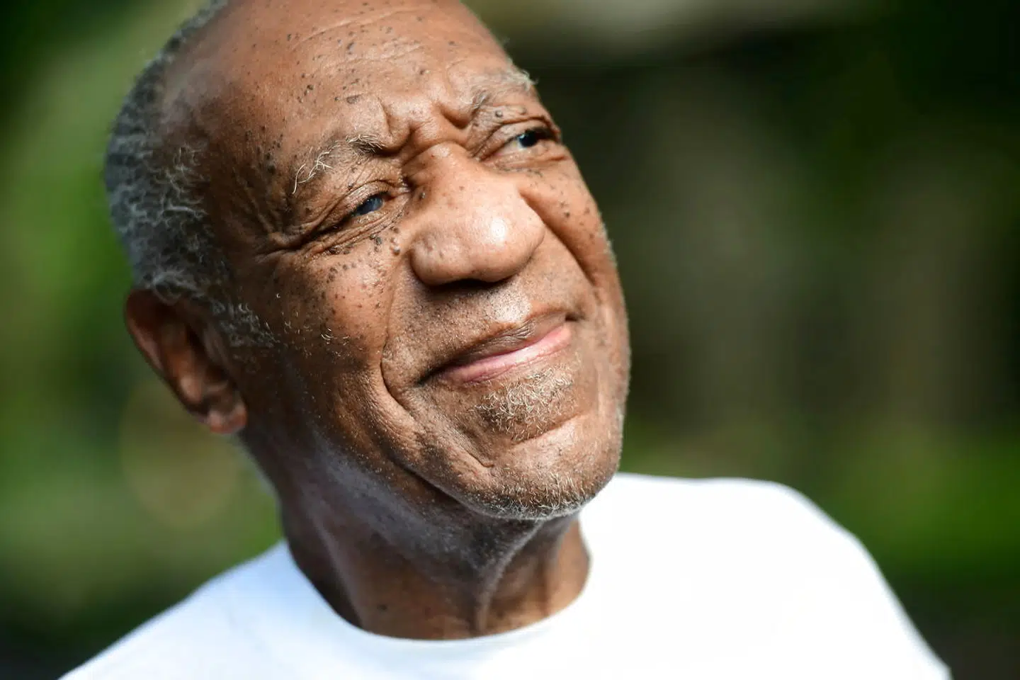 Det var en glad Bill Cosby, der onsdag kunne vende hjem, efter at en procedurefejl fik ham frikendt fra en dom om seksuelt overgreb, han har siddet fængslet for siden april 2018.