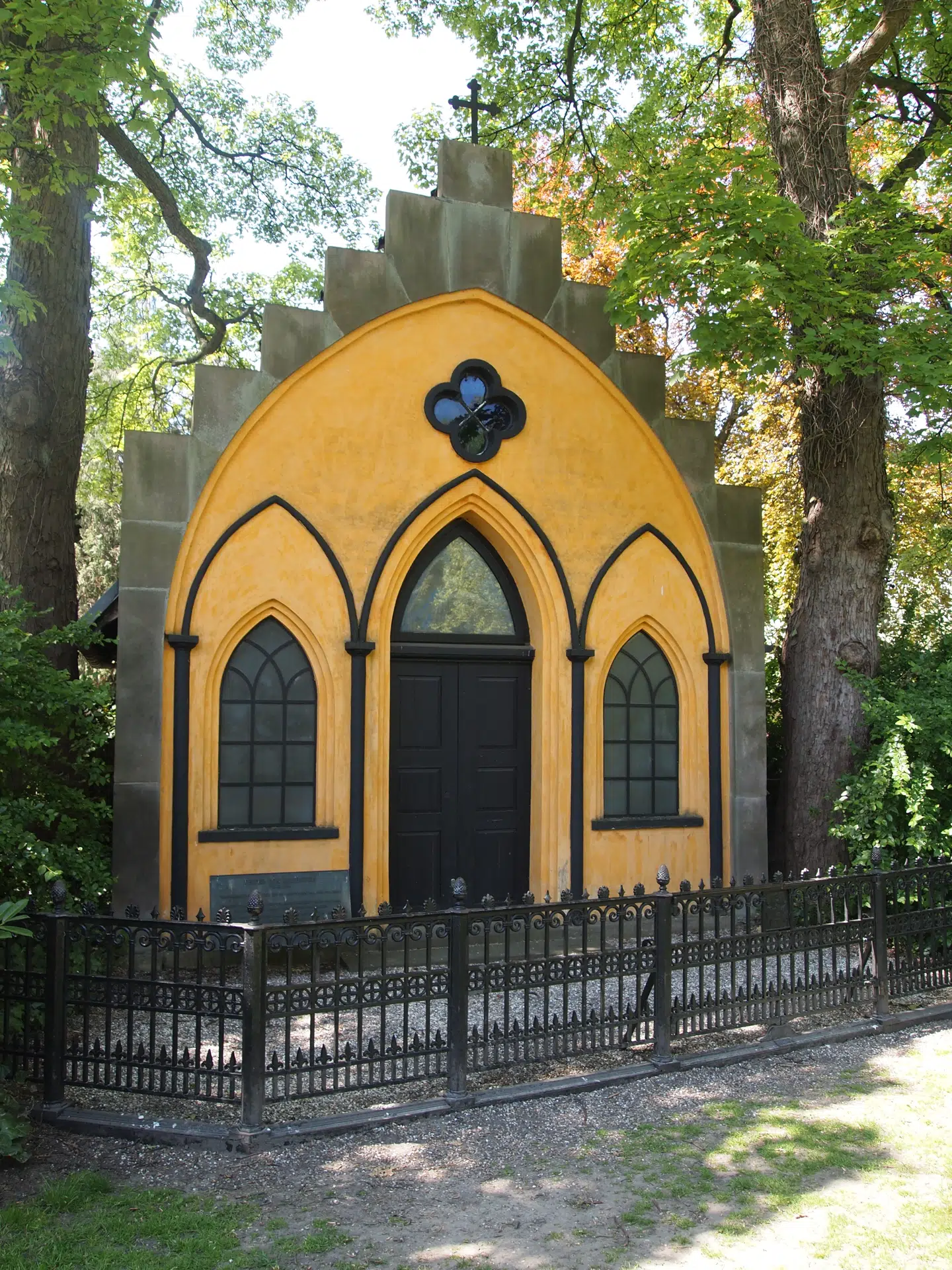 Peter von Scholtens mausoleum på Assistens Kirkegård på Nørrebro. Foto: Caspar Andreas Jørgensen