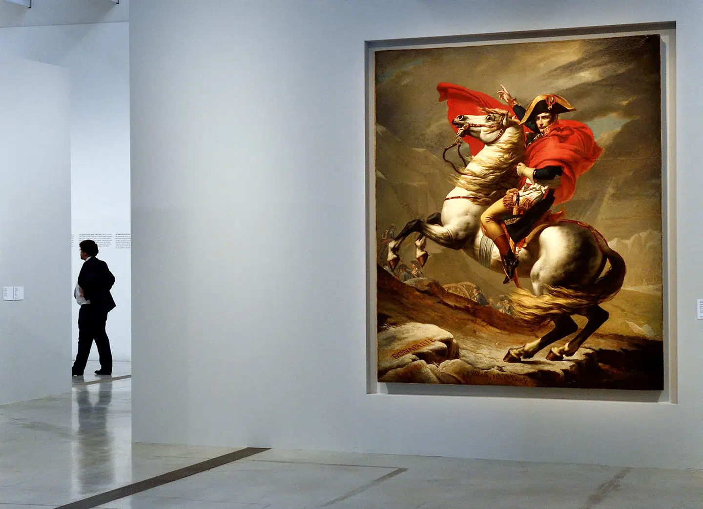 Den franske maler David var revolutionær og stemte for at halshugge den franske konge. Men senere malede han heroiserende malerier af Napoleon. Foto: Ritzau/Scanpix.