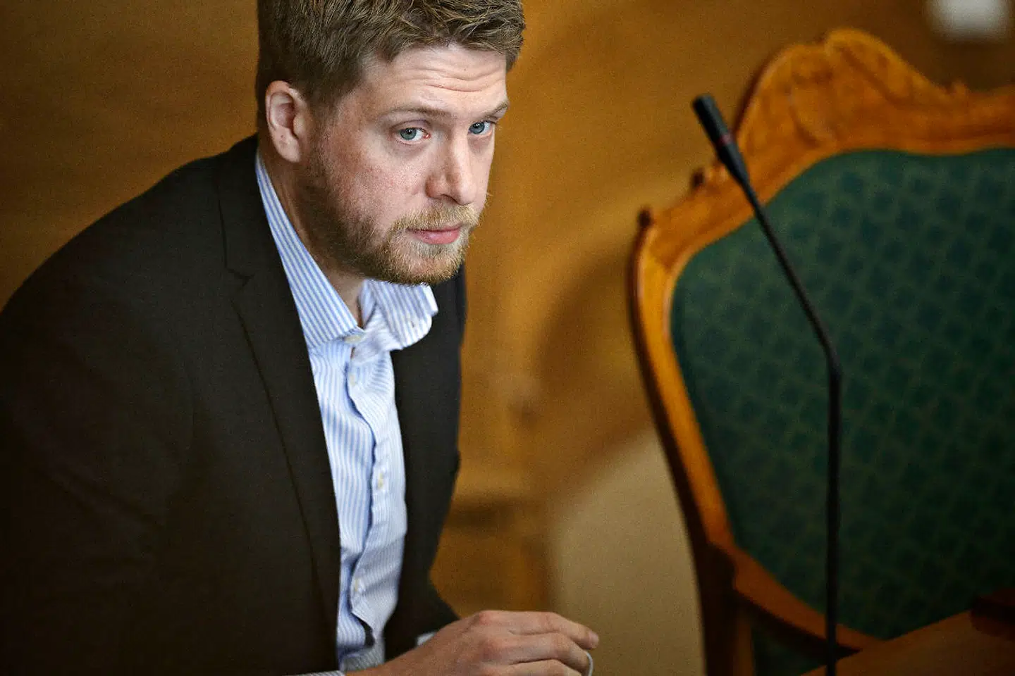 Nu går Kasper Sand Kjær (S) til modangreb på sin partifælle Michael Vindfeldt, der er borgmesterkandidat på Frederiksberg. Samtidig lyder det fra kulturordføreren, at han tror, at mange danskere finder finkulturelle institutioner irrelevante.