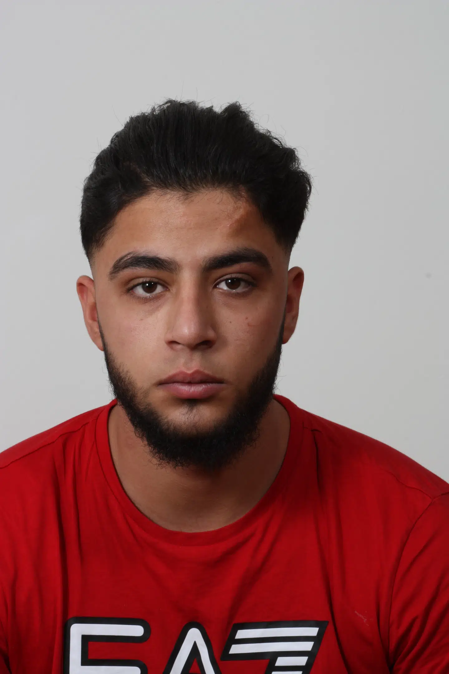 Her ses den efterlyste Mohamad Tarek Younes, der formodes at være flugtbilisten.