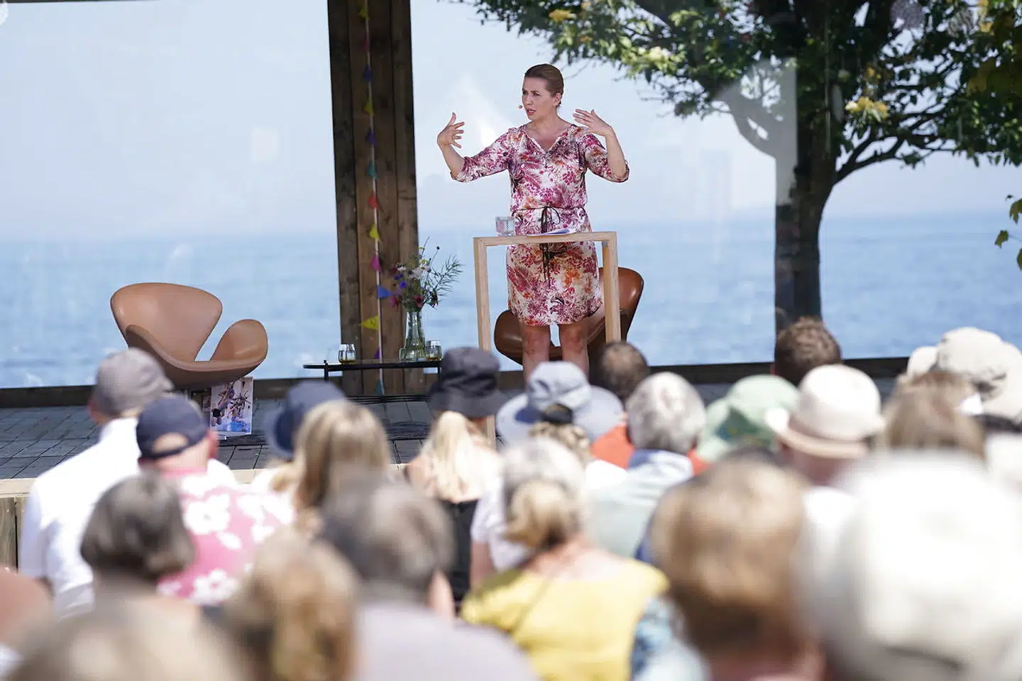 Socialdemokratiets formand, statsminister Mette Frederiksen, taler på Hovedscenen på Folkemødet 2021 i Allinge.