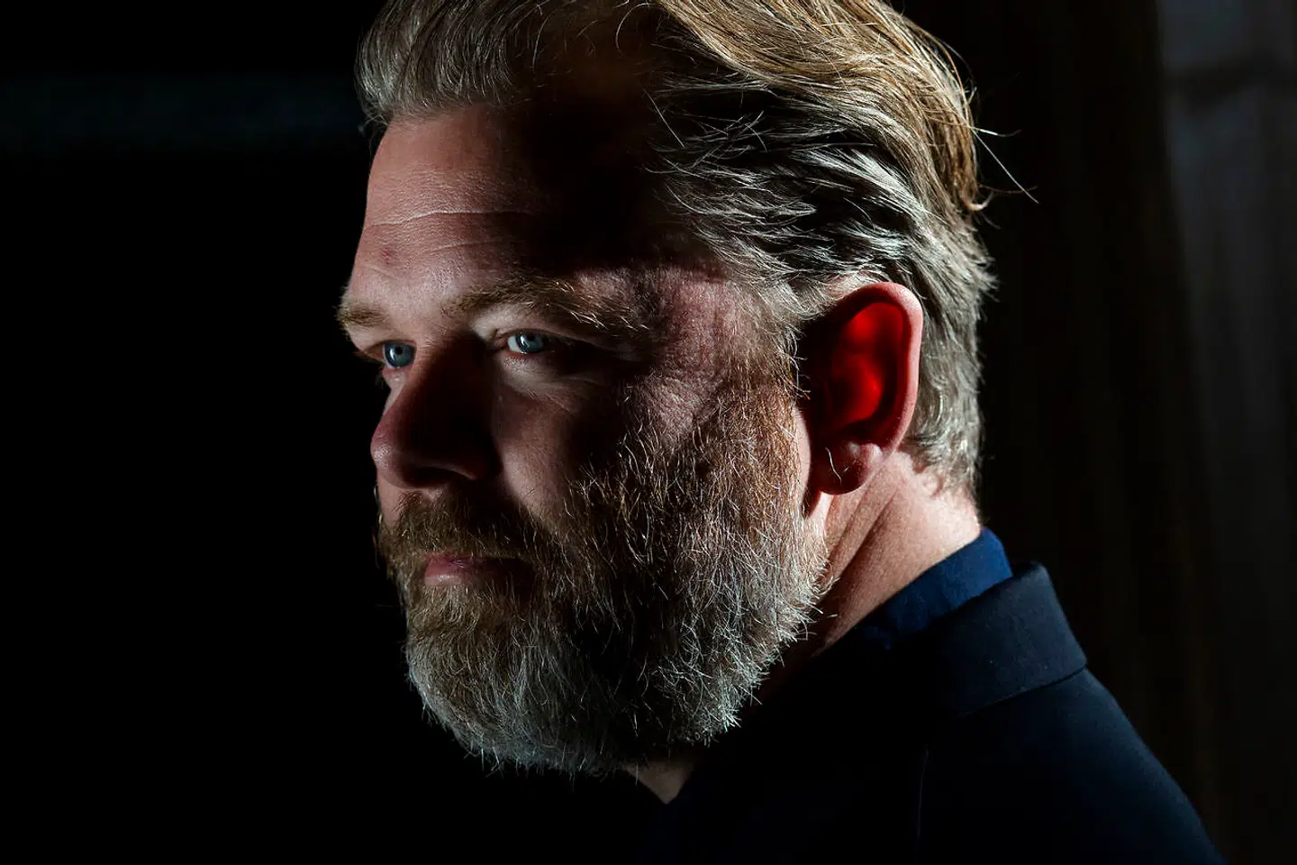 Michael Thouber, direktør for Kunsthal Charlottenborg, holder med FCK. Og Manchester United. Og så ser han både Rasmus Klump og Lars von Trier. At den såkaldte kulturelite har andre interesser end befolkningen, kan han ikke genkende.