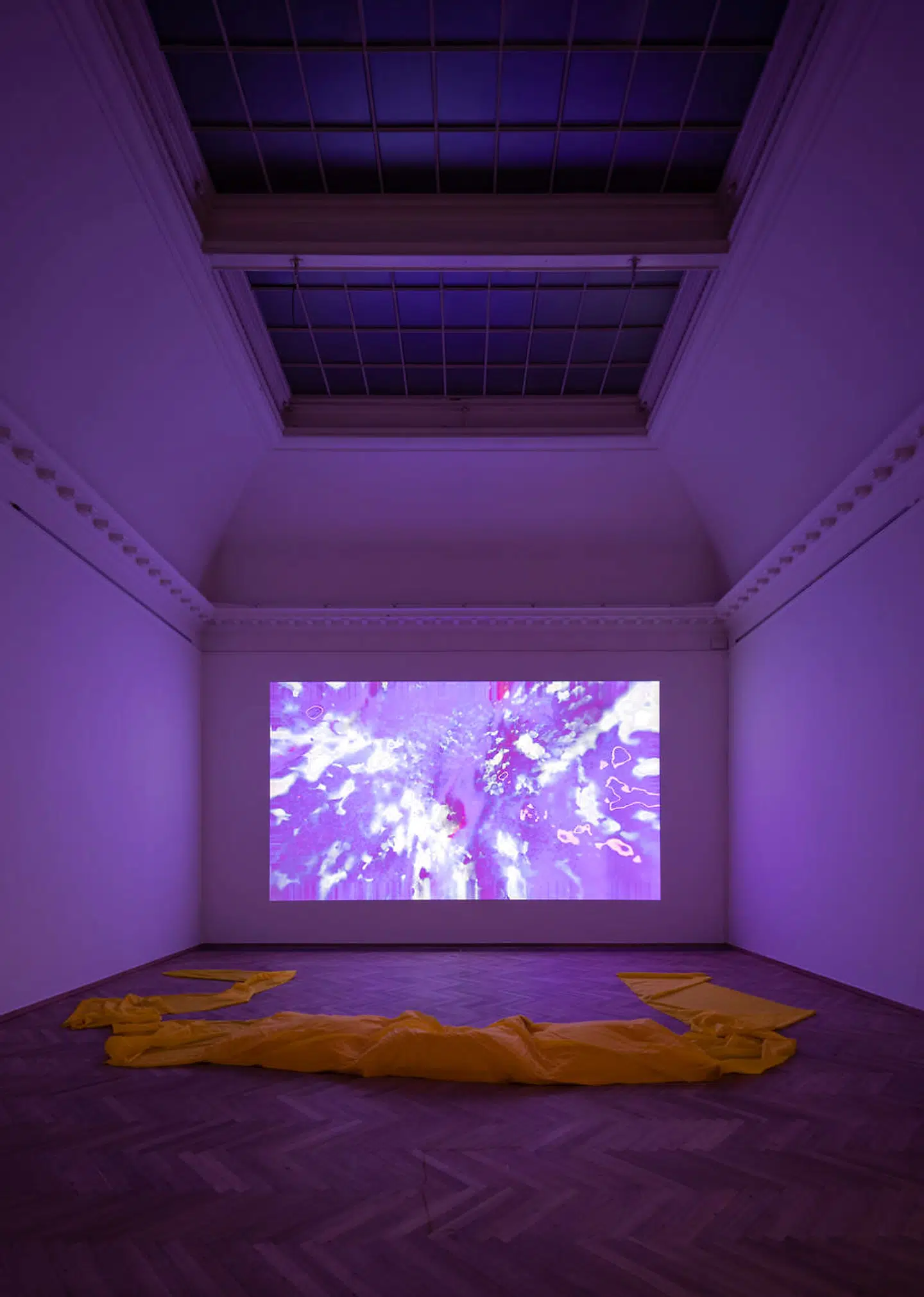 »Full of Beans« og »Mighty Rushed Experiment«.