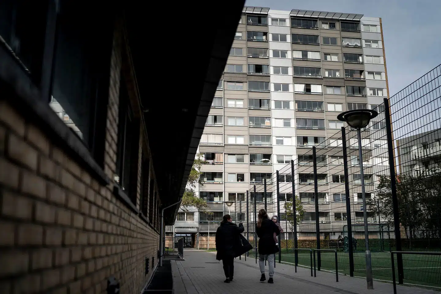 Lundtoftegade, der sidste år blev taget af den såkaldte ghettoliste, optræder nu på den nye liste, som ifølge en ny politisk aftale har brug for en forebyggende indsats mod parallelsamfund. Arkivfoto: Asger Ladefoged