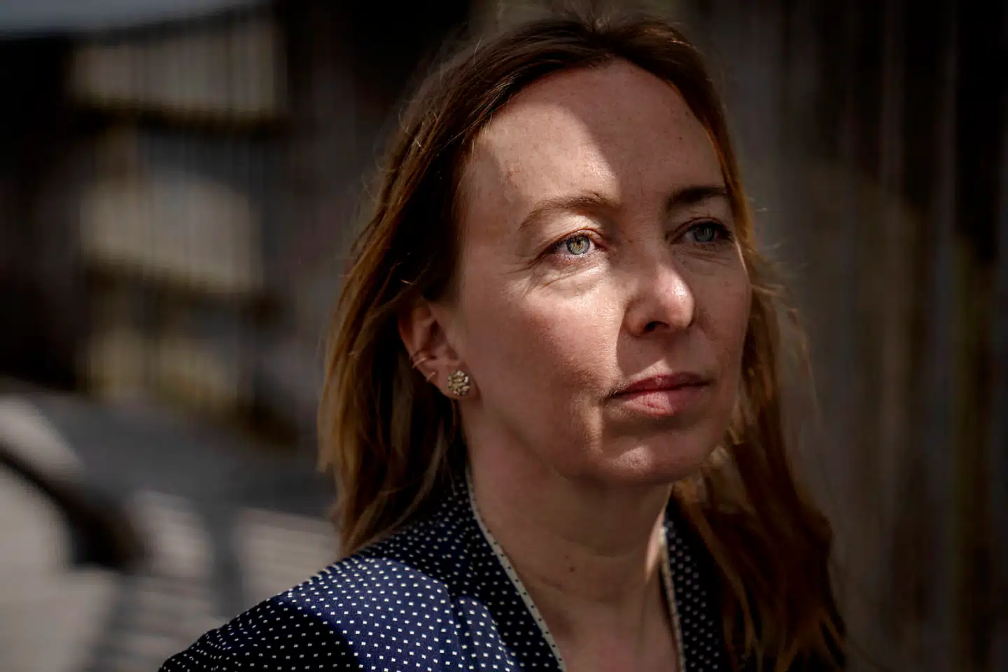 Karen Strandbygaard ved, hvor høj prisen er og hvor stærk længslen kan være. Et liv med karriere, parforhold, venner etc. blev slået næsten itu af fertilitetsbehandlinger og et konstant fokus på ønsket om at få et barn.