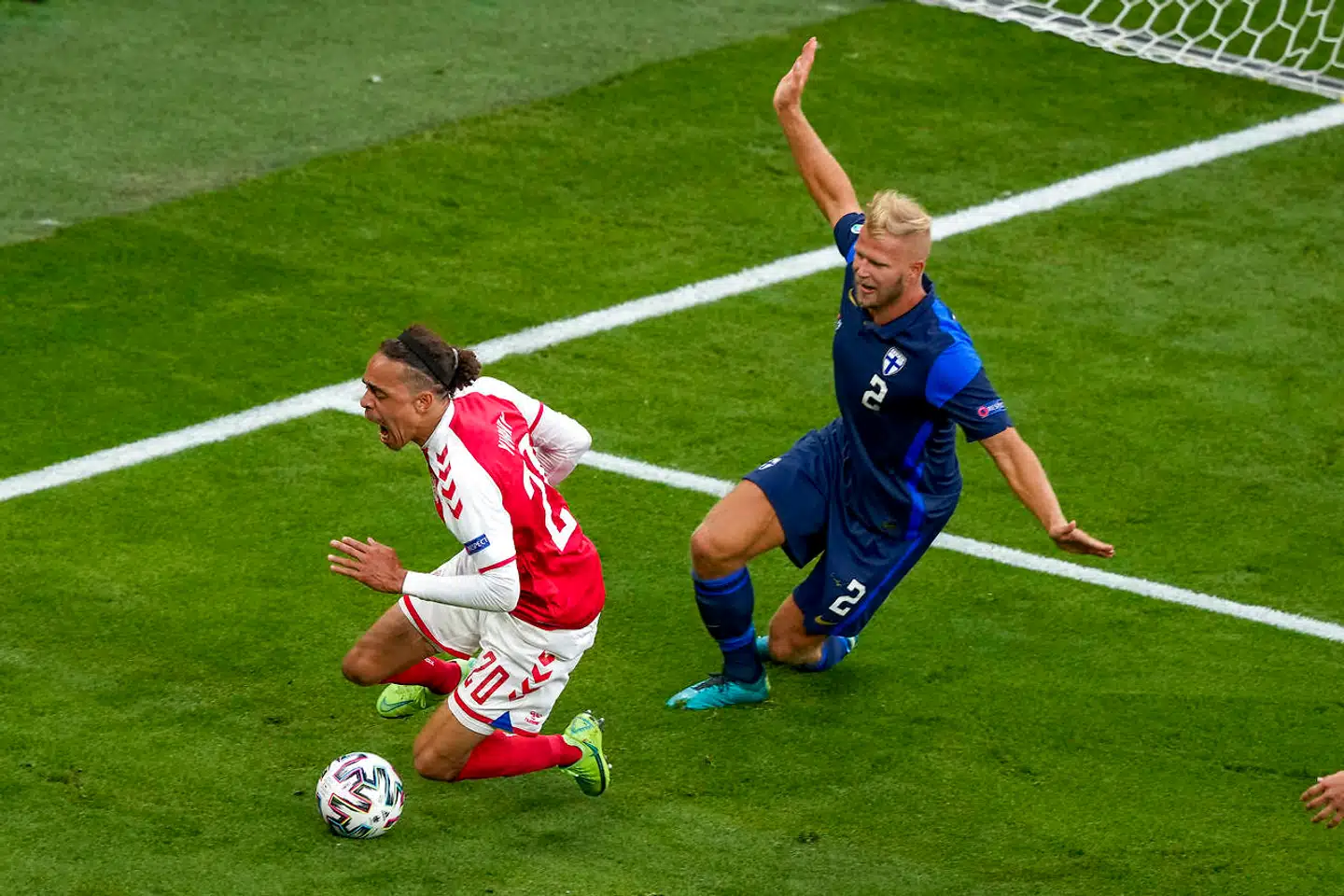 Landsholdet, sammen med Christian Eriksen, er indstillet på, at der igen skal fokus på EM-slutrunden. Det kan blive en svær opgave både sportsligt og mentalt at skulle spille de næste to kampe i gruppespillet.
