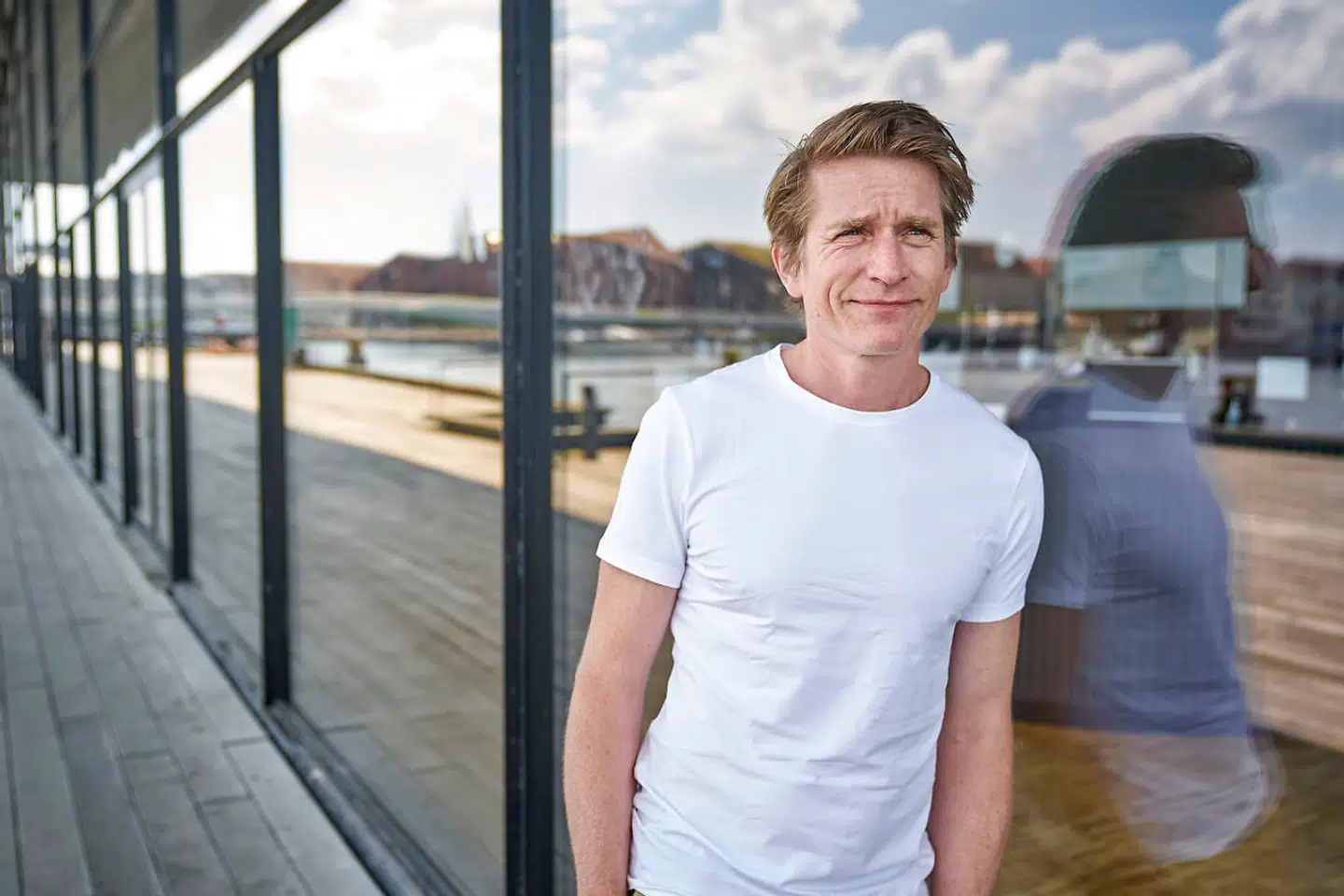 Skuespilhuset med Ofelia Beach er et af de stykker arkitektur, der fungerer godt ved Københavns havn, mener Adam Aamann.