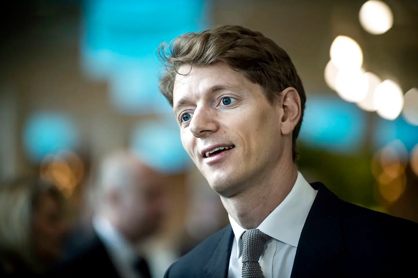 Robert Mærsk Uggla satser egne penge på brint – forhåbentlig har han arvet sin morfars dna.