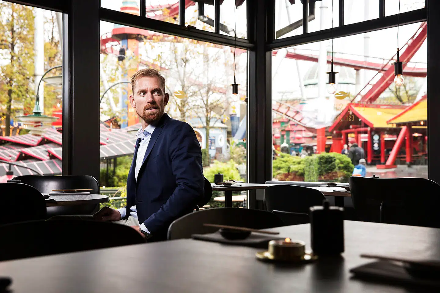 Anders Barsøe, direktør for Letz Sushi, er »megafrustreret« over manglen på medarbejdere.