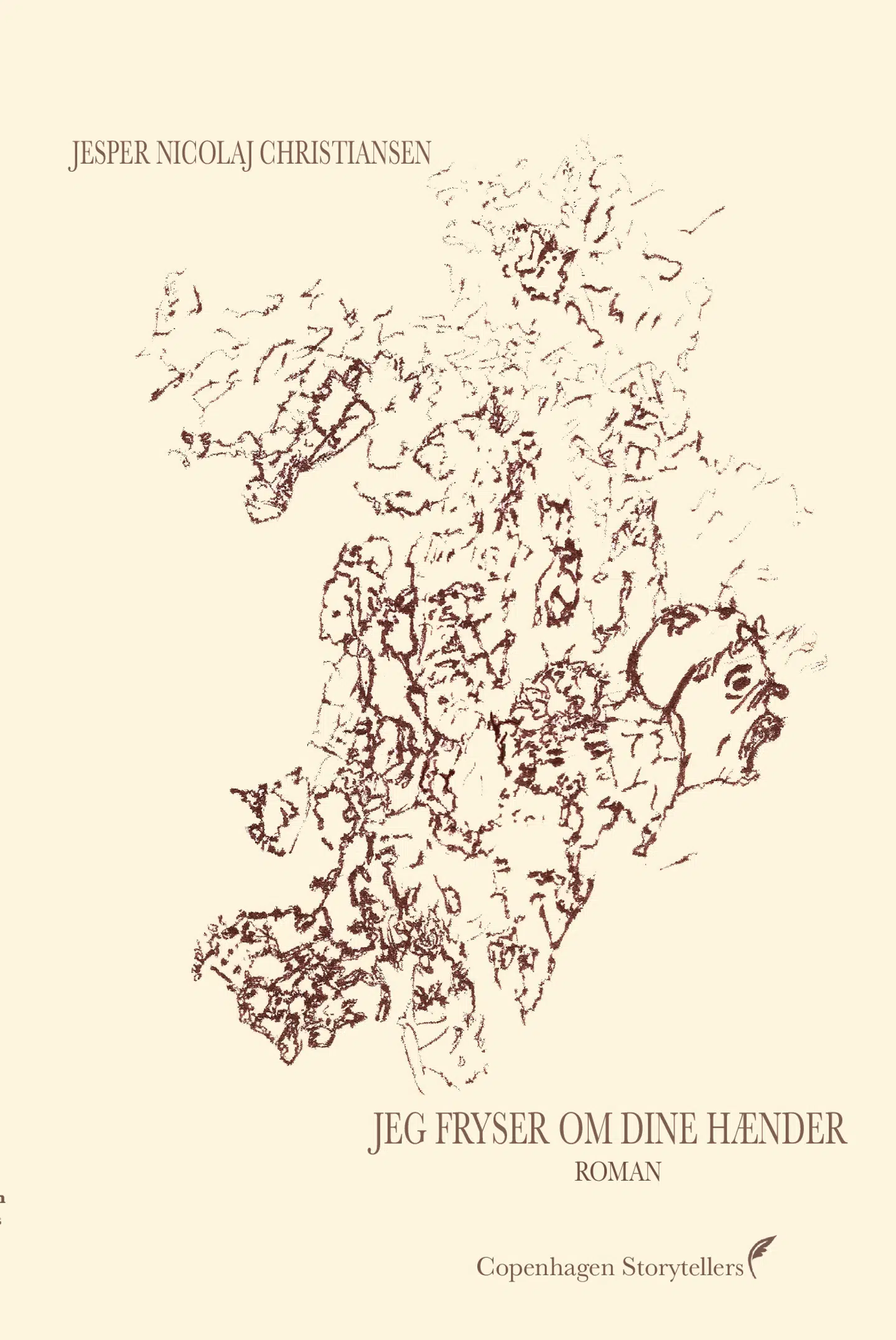 »Således kan Rasmus bedst beskrives som den skizofrene snotskovl-lillebror til Knaldperlen og Dolken fra Kongerne fra Rømø, der primært pendulerer mellem at være dumsmart og stodderagtig at høre på,« skriver Berlingskes anmelder om hovedpersonen i bogen »Jeg fryser om dine hænder«.