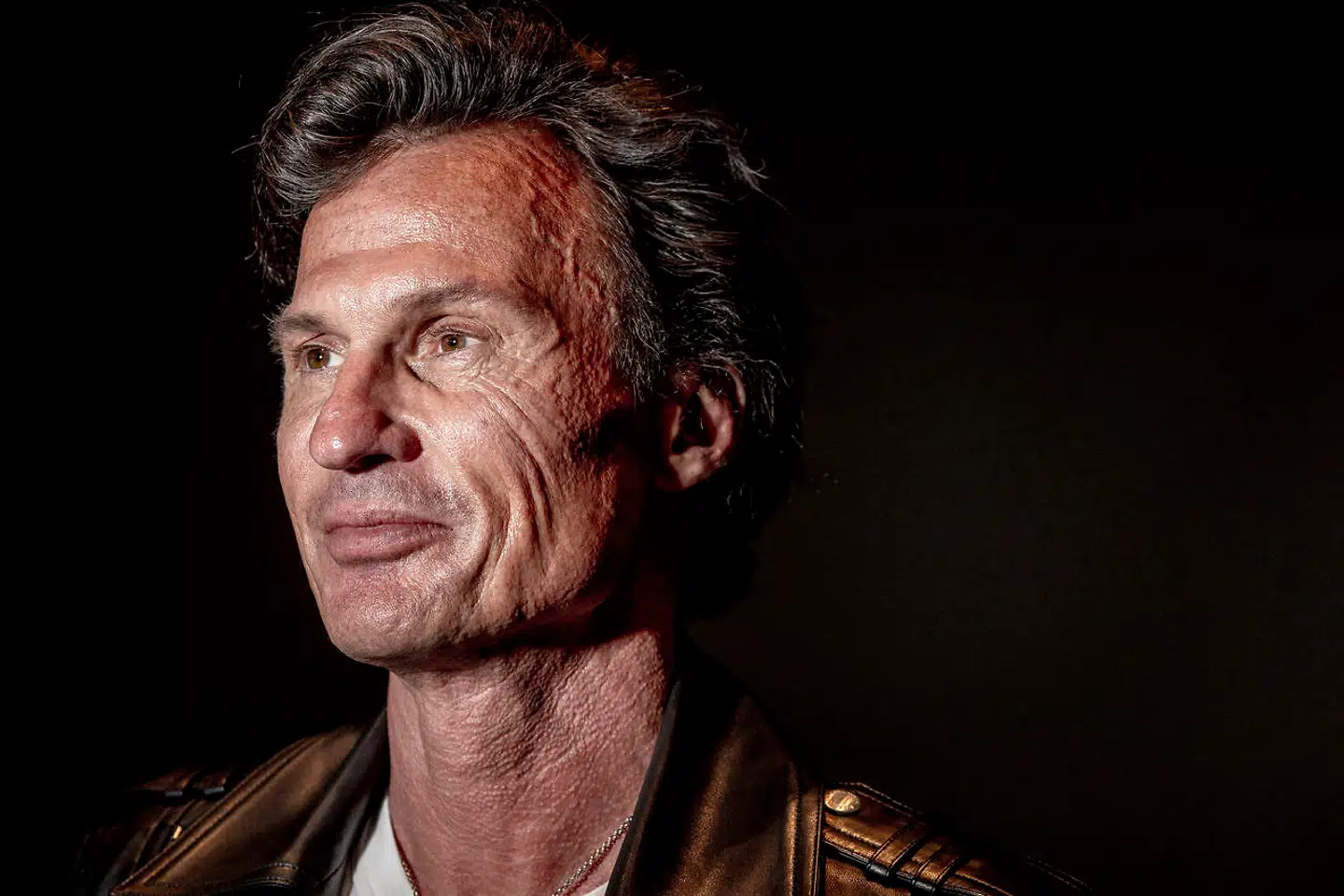 »Jeg tror, at den vigtigste egenskab i en krise er at være optimist. Og at have troen på, at du nok skal komme godt gennem krisen,« siger Petter Stordalen.