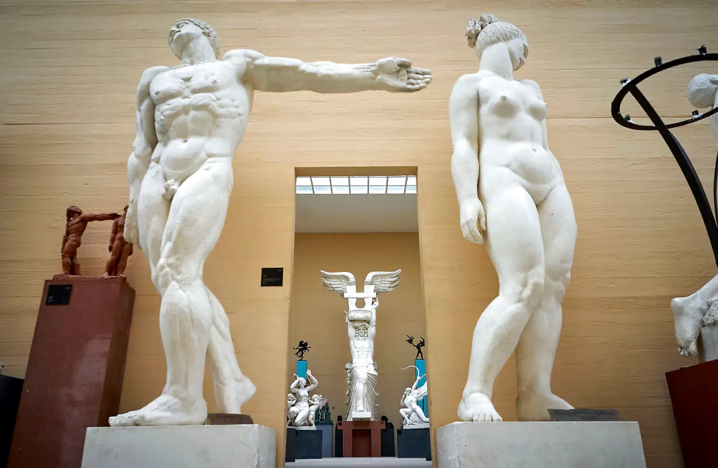 Tegners Museum i Nordsjælland i naturområdet Rusland. Museet er bygget af kunstneren Rudolph Tegner selv.