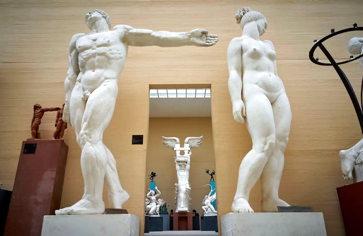 Tegners Museum i Nordsjælland i naturområdet Rusland. Museet er bygget af kunstneren Rudolph Tegner selv.