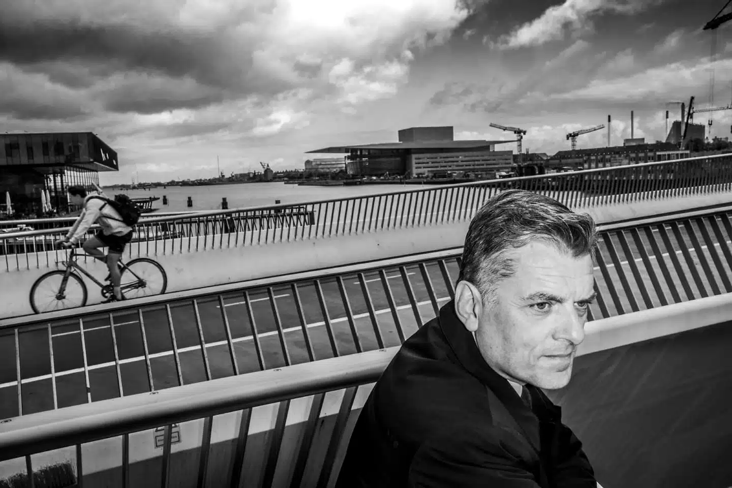 En central ingrediens i Venstres kulturpolitik vil være armslængdeprincippet: Politikerne skal holde sig på afstand af det konkrete indhold i alt fra nyhedsudsendelser til udstillinger og fiktion – et princip, Jan E. Jørgensen mener er under hårdt pres.