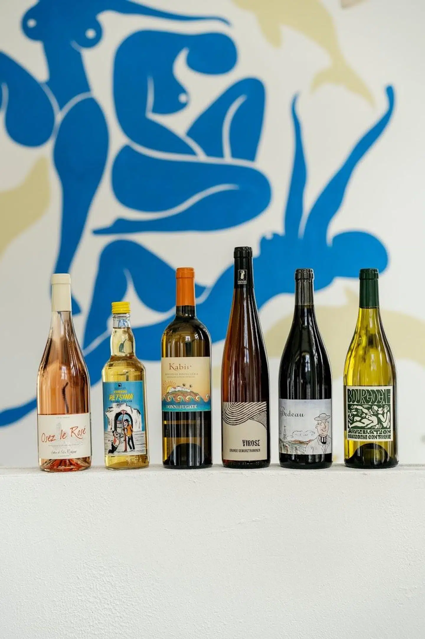 Der er naturligvis også retsina på vinkortet.