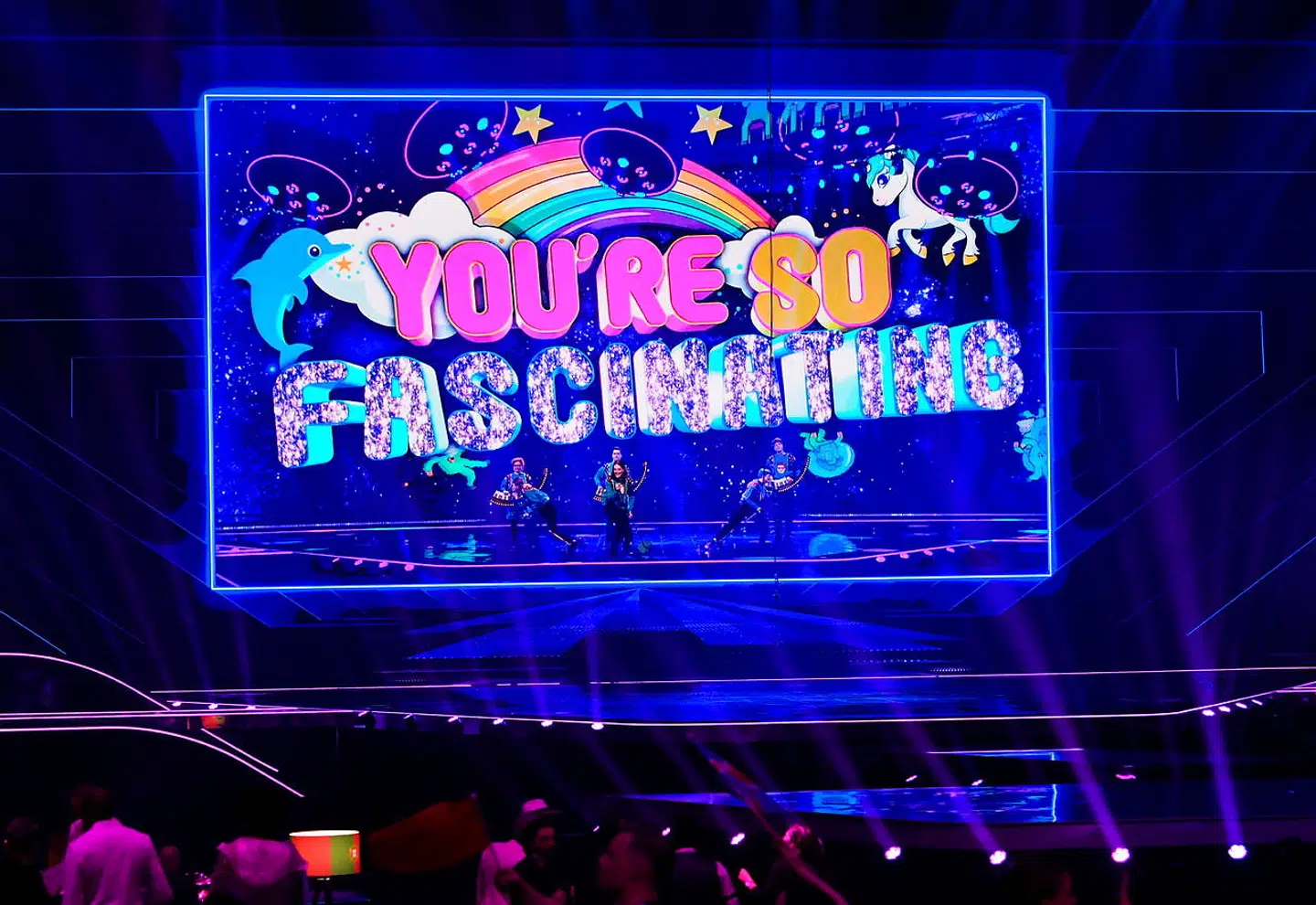 »Du er så fascinerende,« lød det under Eurovision-finalen. Samme budskab sender en række amerikanske storbanker nu også til det europæiske aktiemarked, som de tror vil klare sig bedre end det amerikanske i år.