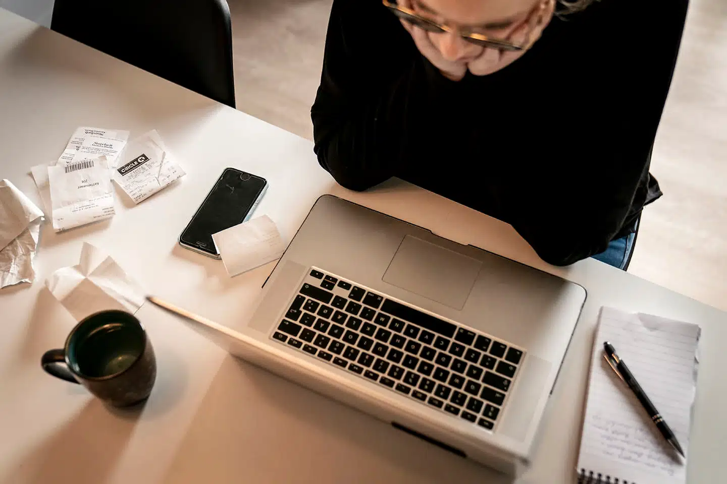 »Offentlige arbejdsforhold er en sag for alle borgere, og hvad bedre er, vi har som vælgere magt til at forbedre disse og sætte så høje standarder, vi ønsker,« skriver Lilian Parker Kaule.